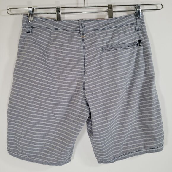 HOWE Reversible Grey Stripe / Red Bermuda Shorts Size 32 Inseam 9" Cotton Medium - Picture 5 of 10